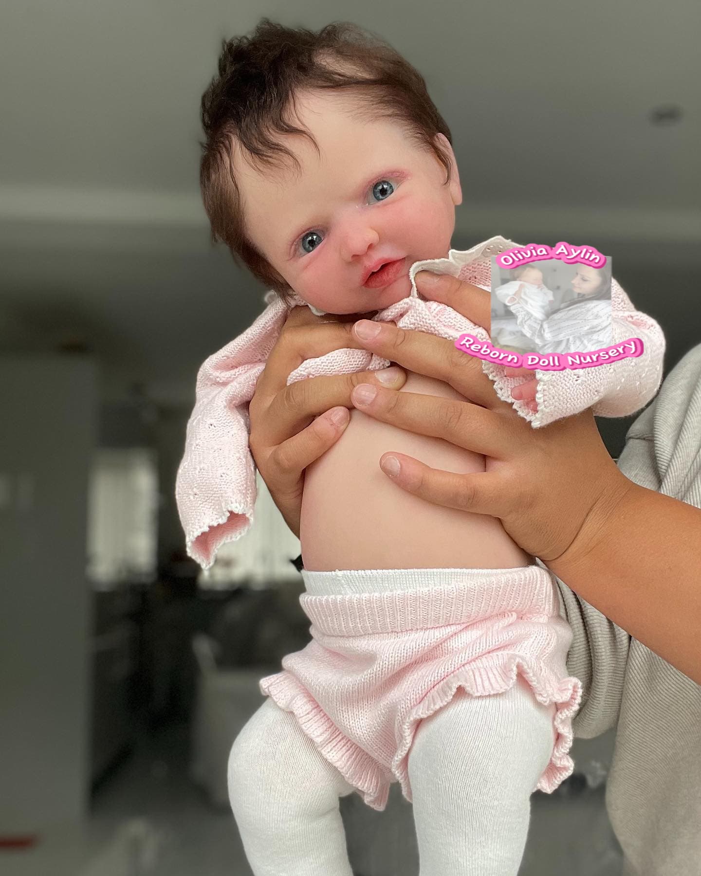 Riphley – Full Body Silicone Reborn Baby Girl Doll - Photo 4