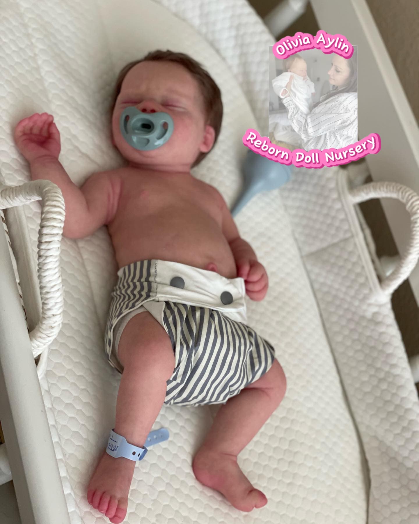 Damian – Full Body Silicone Reborn Baby Boy Doll - Photo 4